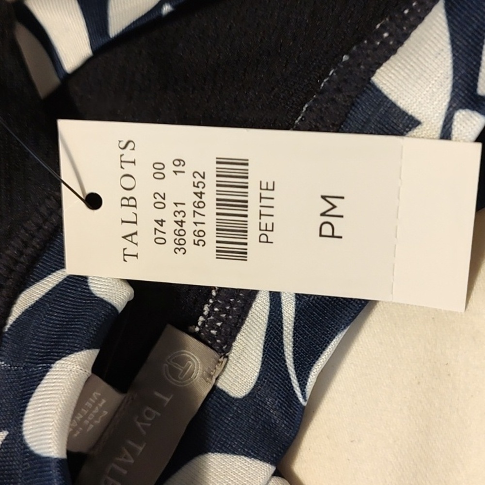 Talbots Active Tank NWT - Picture 5 of 5